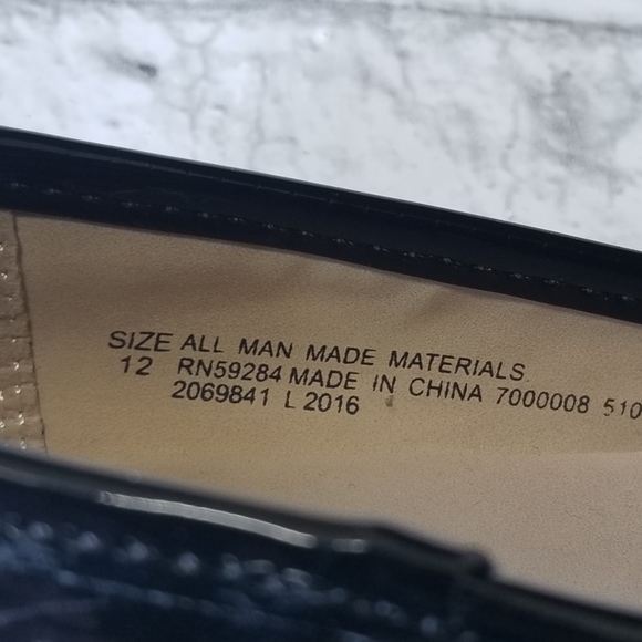 Children's Place Patent Black Flats Size 12 - Picture 6 of 9